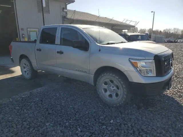 2019 NISSAN TITAN S  