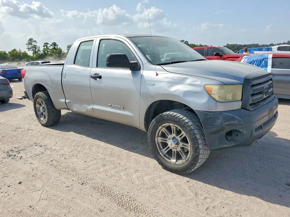 2011 TOYOTA TUNDRA DOUBLE CAB SR5  