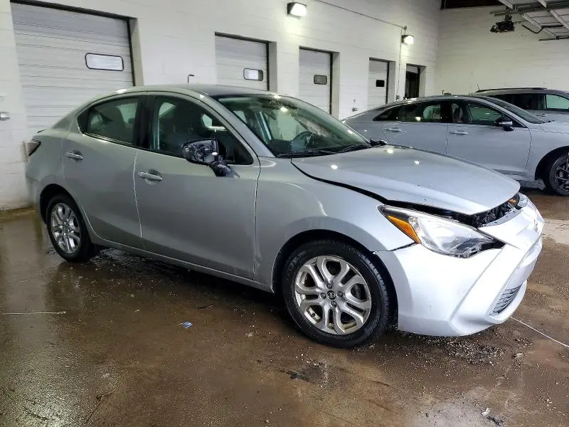 2018 TOYOTA YARIS IA   