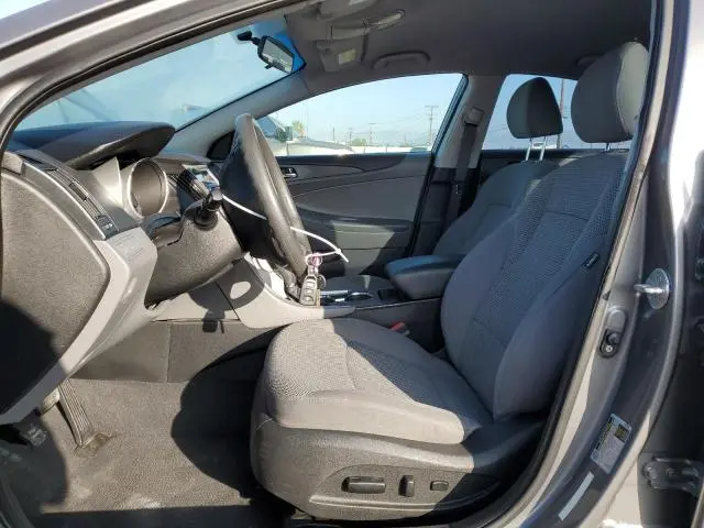 2011 HYUNDAI SONATA GLS  