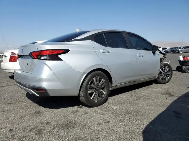2020 NISSAN VERSA SV  