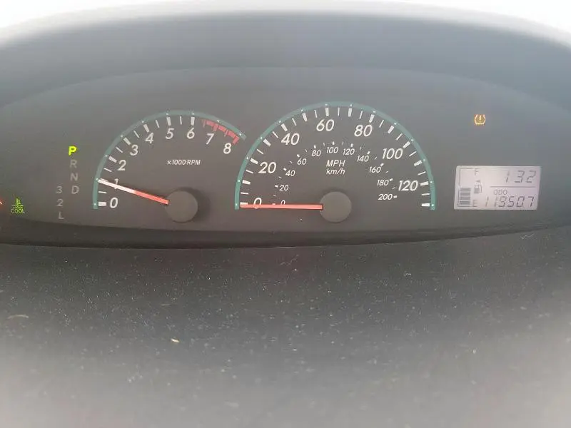 2012 TOYOTA YARIS 