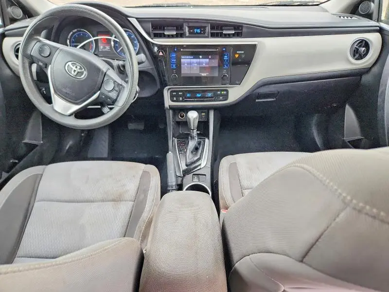 2017 TOYOTA COROLLA LE  
