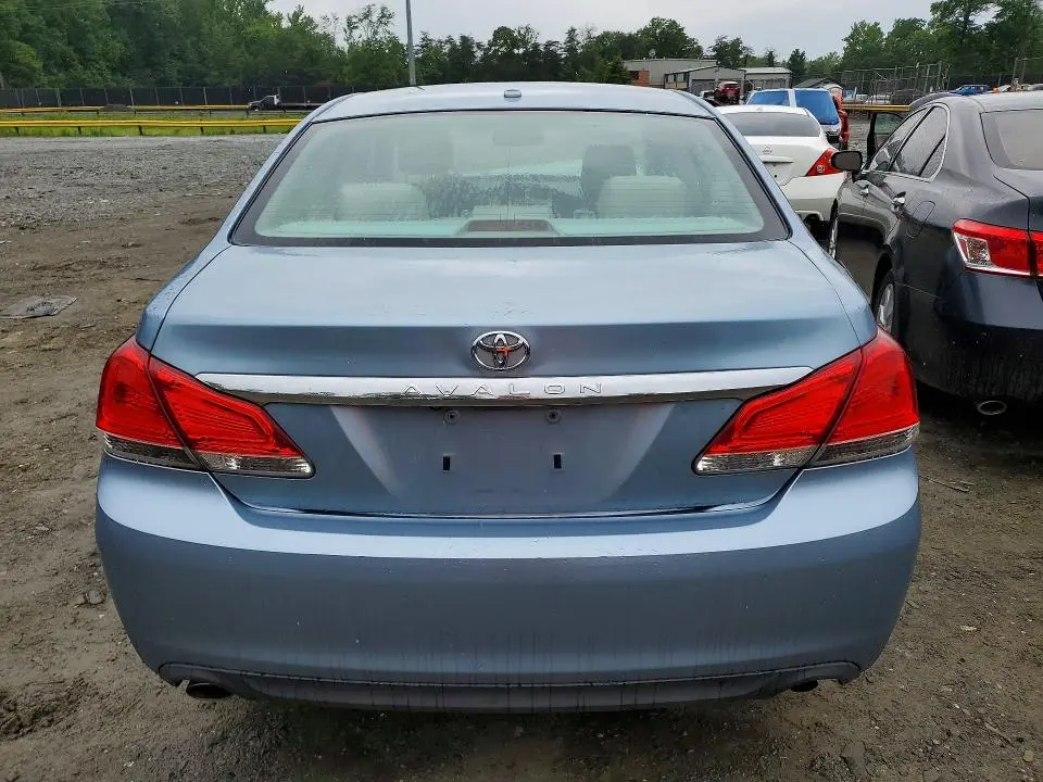 2012 TOYOTA AVALON LIMITED  