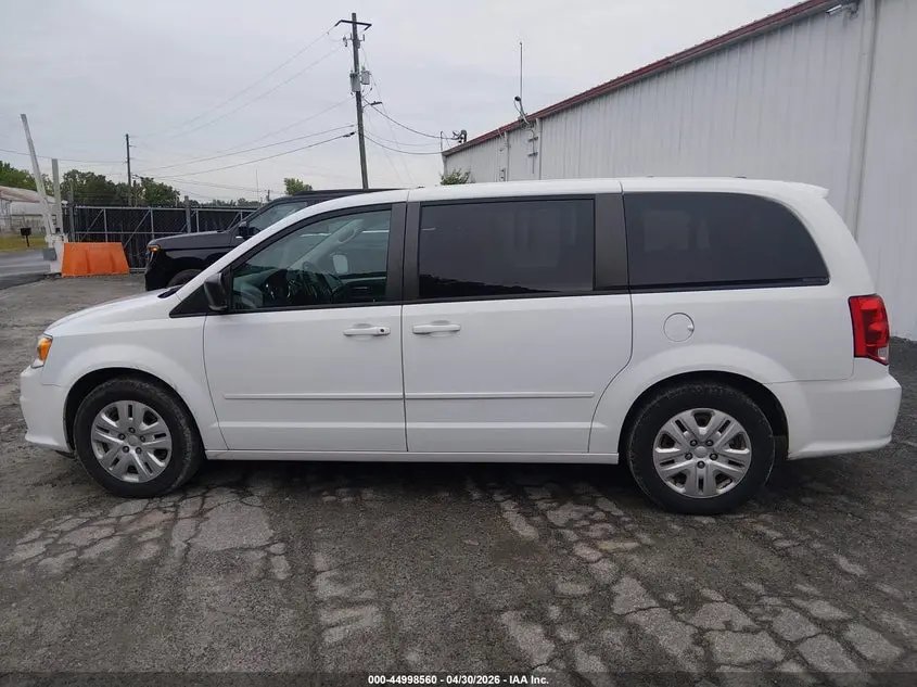 2017 DODGE GRAND CARAVAN SE