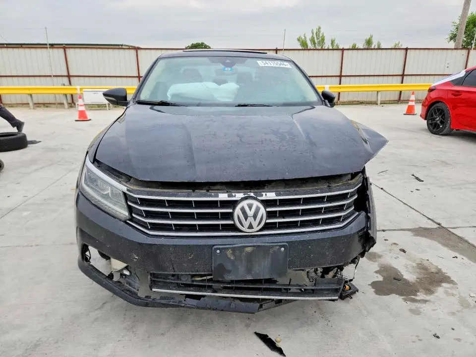 2017 VOLKSWAGEN PASSAT SEL PREMIUM  