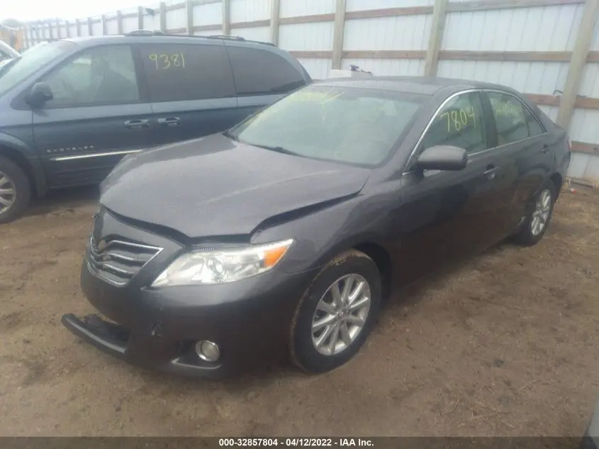 2010 TOYOTA CAMRY LE/SE/XLE