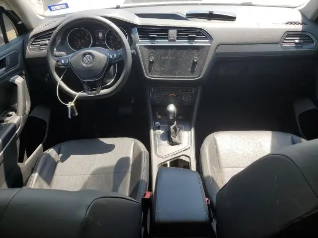 2020 VOLKSWAGEN TIGUAN SE  