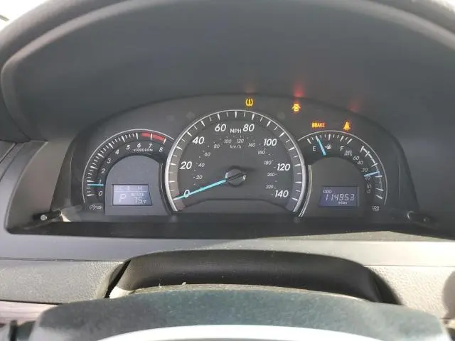 2015 TOYOTA CAMRY LE  