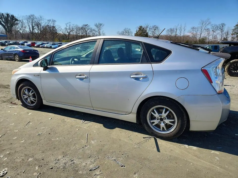 2010 TOYOTA PRIUS   