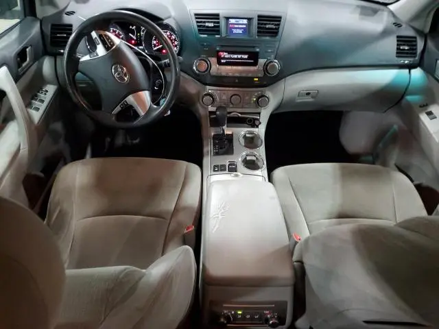 2012 TOYOTA HIGHLANDER BASE  