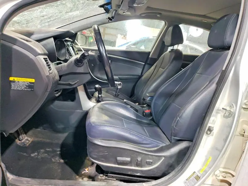 2013 HYUNDAI ELANTRA GT BASE  