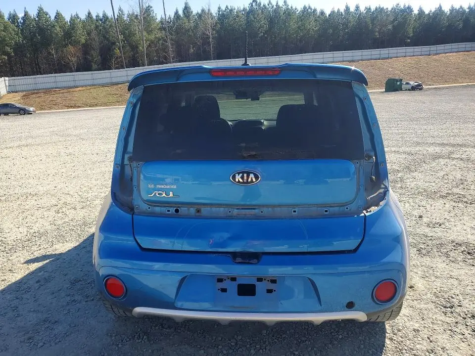 2017 KIA SOUL +  