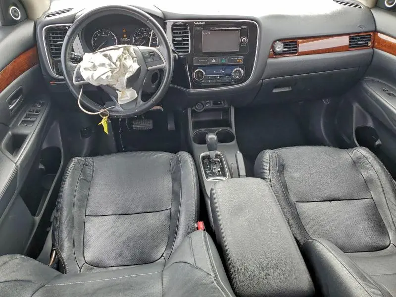 2015 MITSUBISHI OUTLANDER SE  