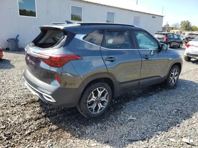 2023 KIA SELTOS EX  