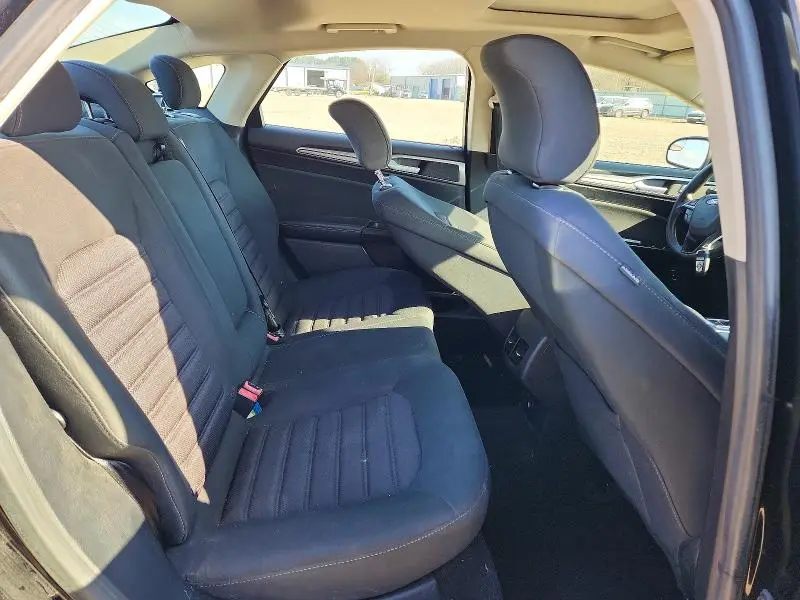 2017 FORD FUSION SE HYBRID  