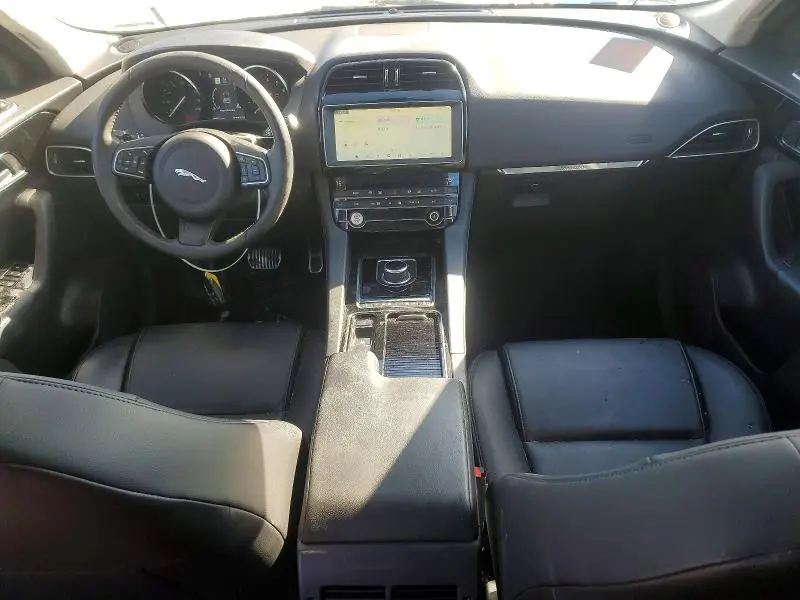 2019 JAGUAR F-PACE PREMIUM  