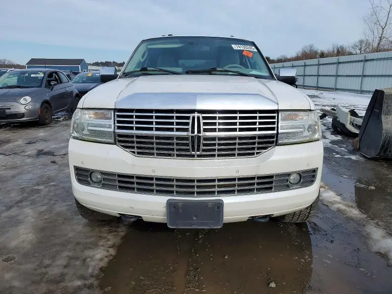 2013 LINCOLN NAVIGATOR   
