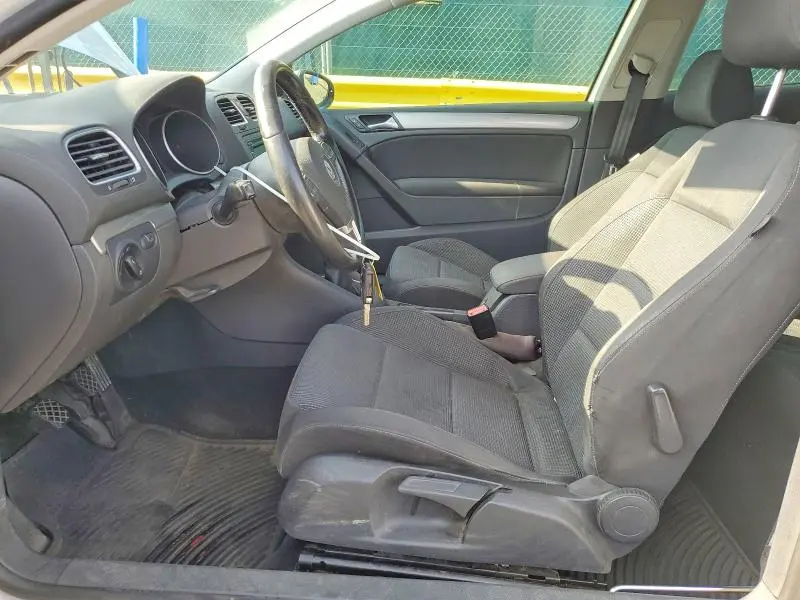 2012 VOLKSWAGEN GOLF   