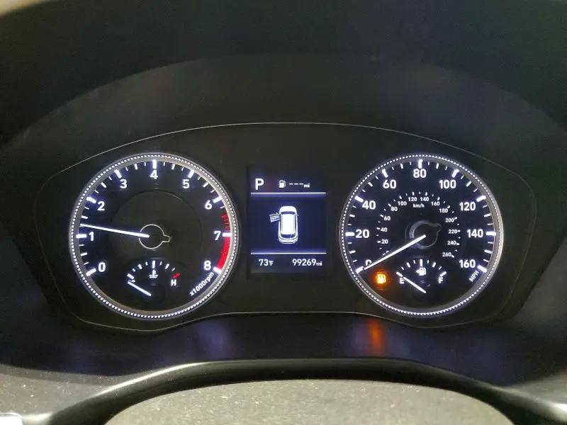 2019 HYUNDAI SANTA FE SE  