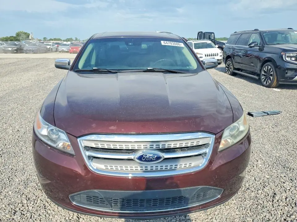 2010 FORD TAURUS LIMITED  