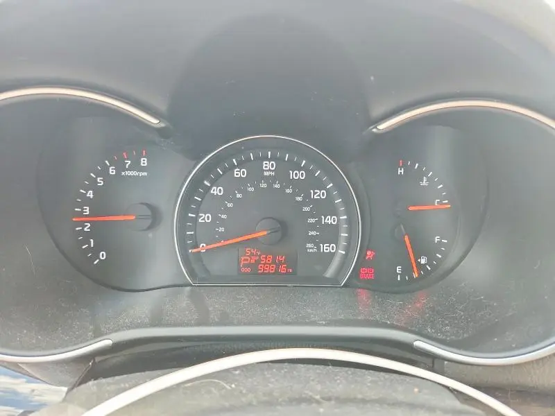 2014 KIA SORENTO LX  