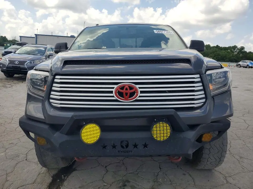 2016 TOYOTA TUNDRA DOUBLE CAB LIMITED  