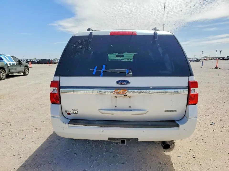 2017 FORD EXPEDITION EL XLT  