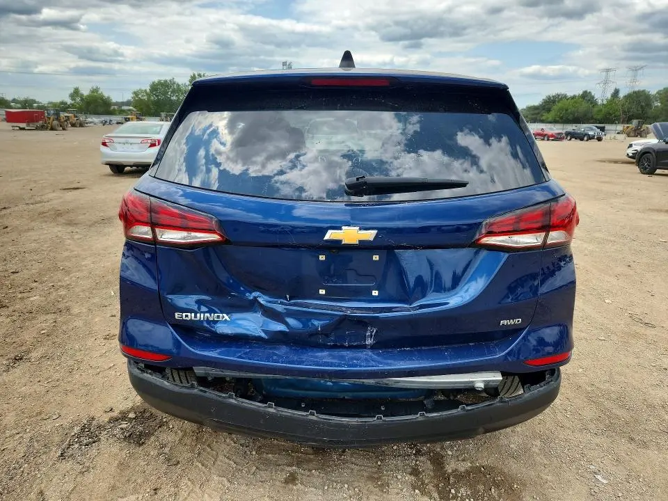 2022 CHEVROLET EQUINOX LS  
