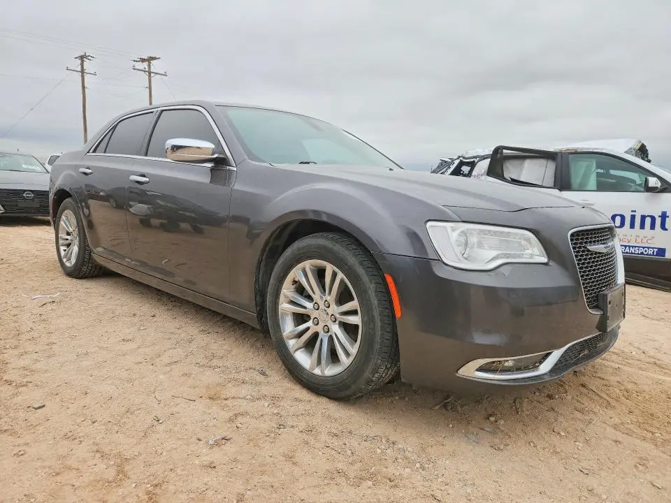 2017 CHRYSLER 300C   