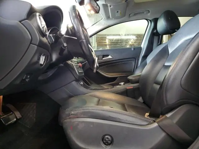 2015 MERCEDES-BENZ GLA 250 4MATIC  