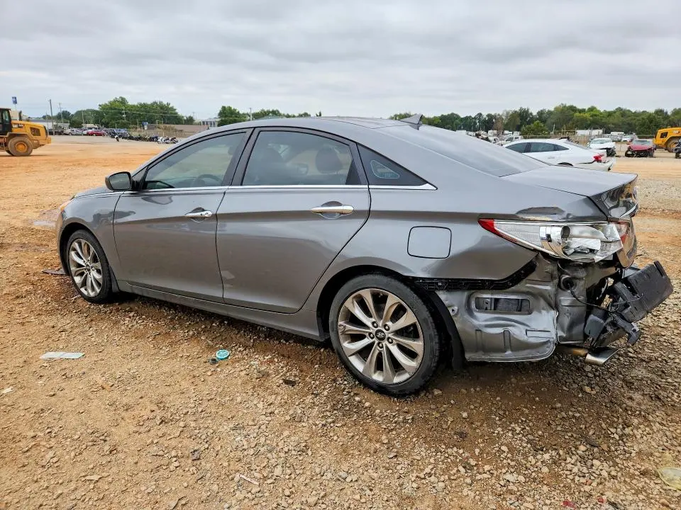 2013 HYUNDAI SONATA SE  