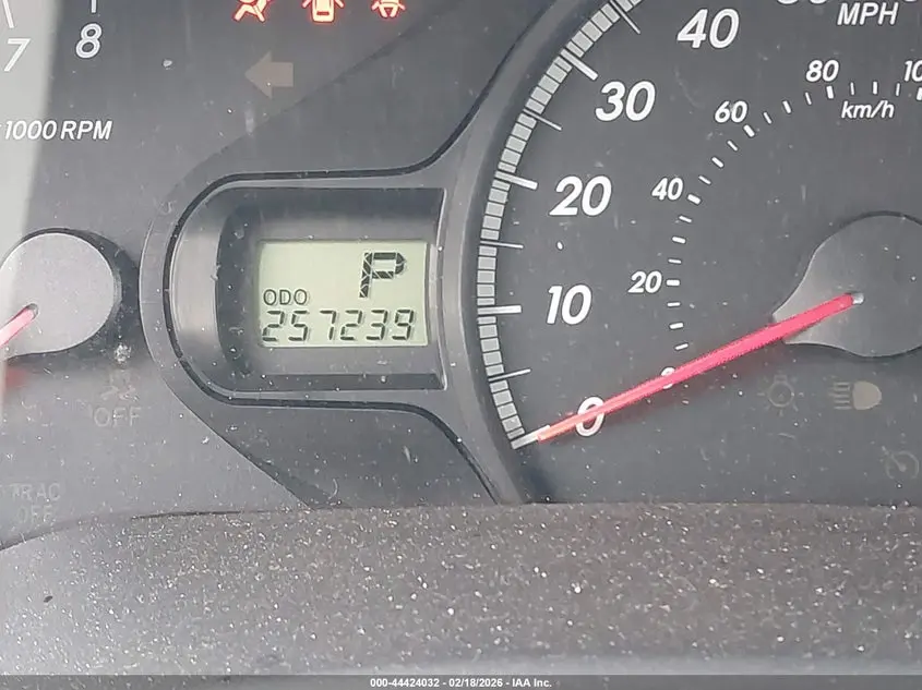 2012 TOYOTA SIENNA LE V6 8 PASSENGER