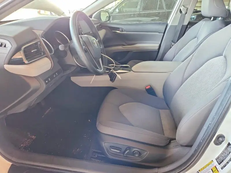 2022 TOYOTA CAMRY LE  