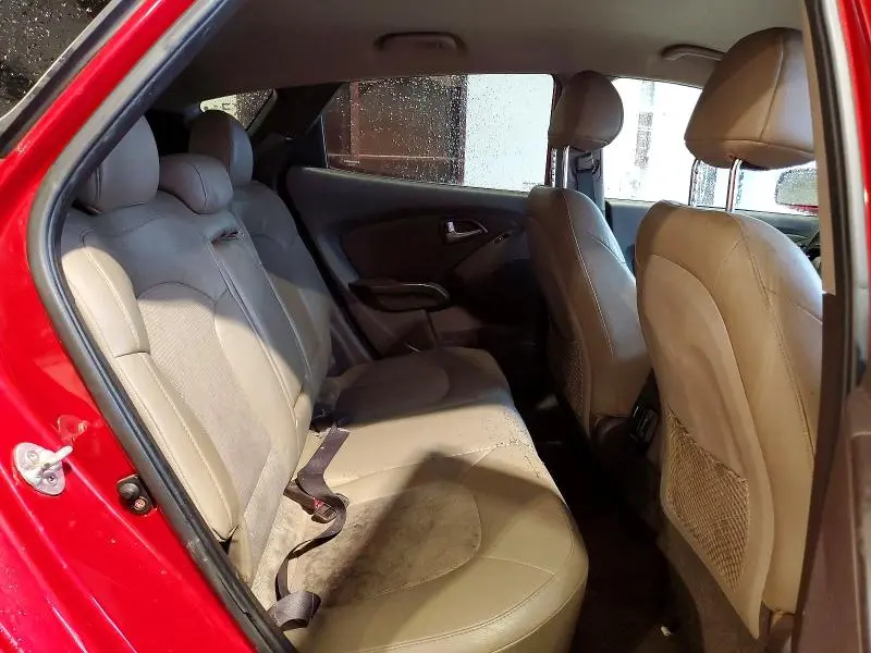 2015 HYUNDAI TUCSON SE  