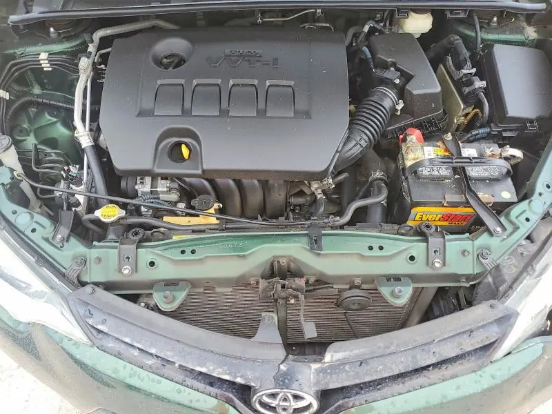 2014 TOYOTA COROLLA LE PLUS  