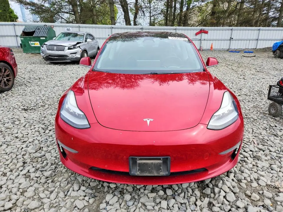 2018 TESLA MODEL 3   