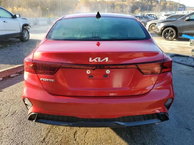 2023 KIA FORTE LX  