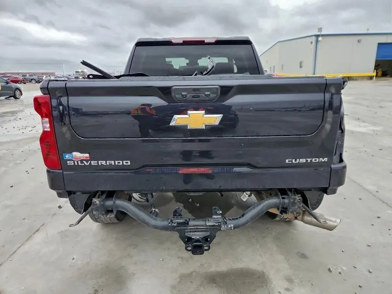 2023 CHEVROLET SILVERADO K1500 CUSTOM  