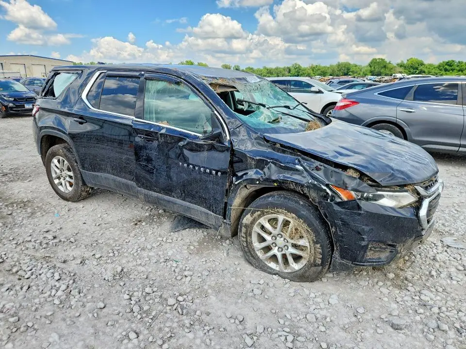 2021 CHEVROLET TRAVERSE LS  