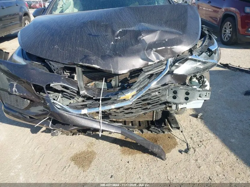 2017 CHEVROLET CRUZE LT AUTO