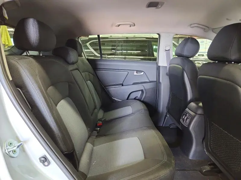 2016 KIA SPORTAGE LX  