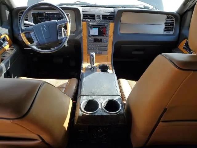 2011 LINCOLN NAVIGATOR   