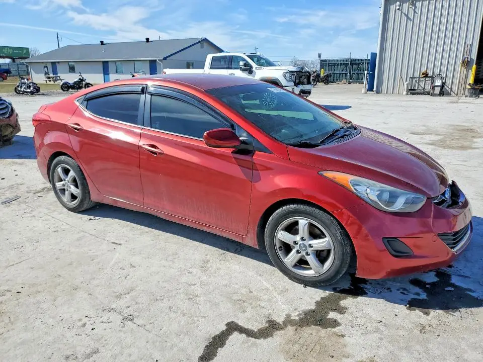 2013 HYUNDAI ELANTRA GLS  