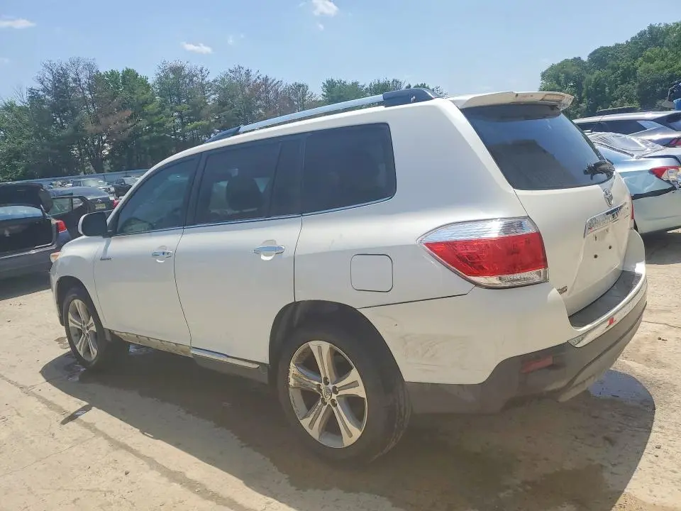 2013 TOYOTA HIGHLANDER LIMITED  