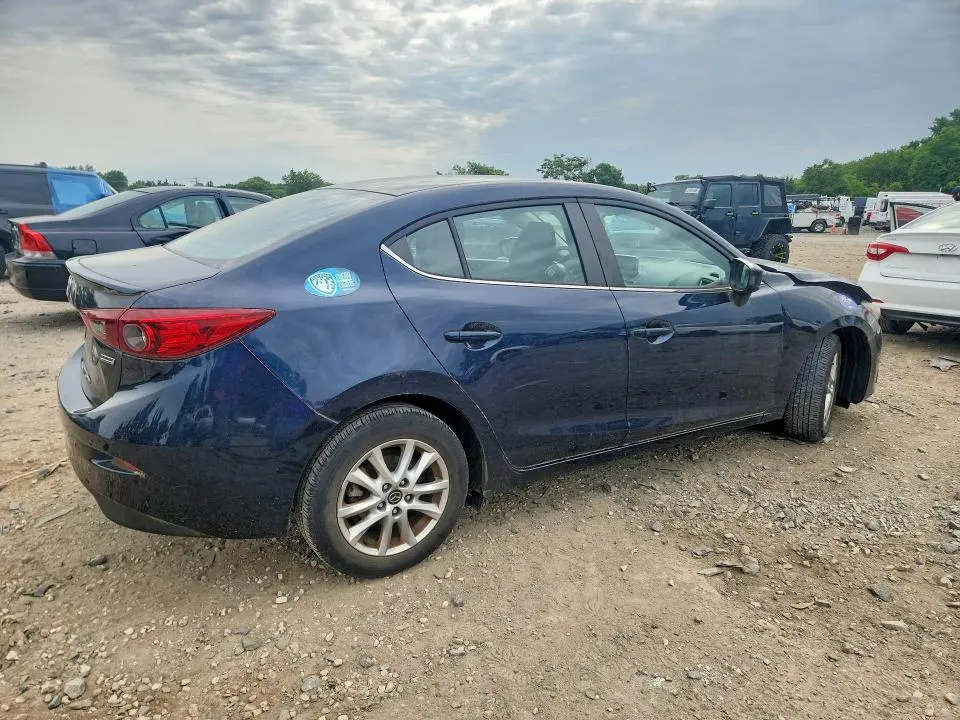 2016 MAZDA 3 TOURING  