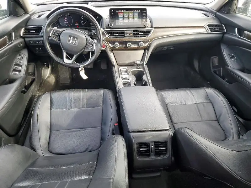 2019 HONDA ACCORD TOURING  