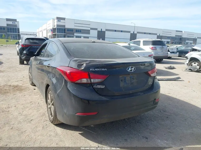2014 HYUNDAI ELANTRA SE
