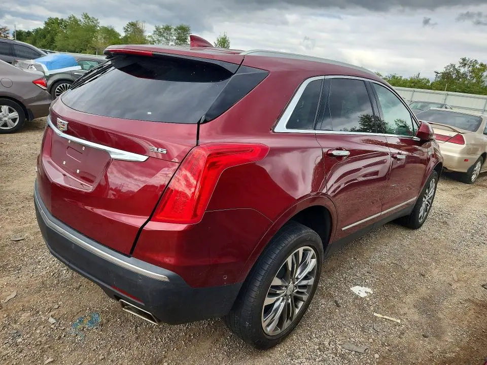 2017 CADILLAC XT5 PREMIUM LUXURY  