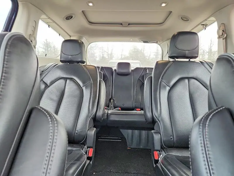 2018 CHRYSLER PACIFICA LIMITED  